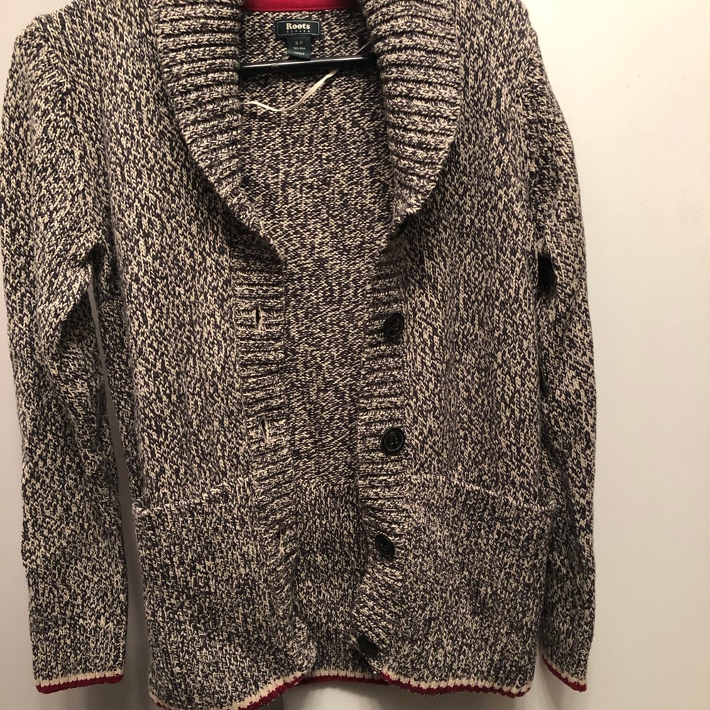 Roots cozy sweater